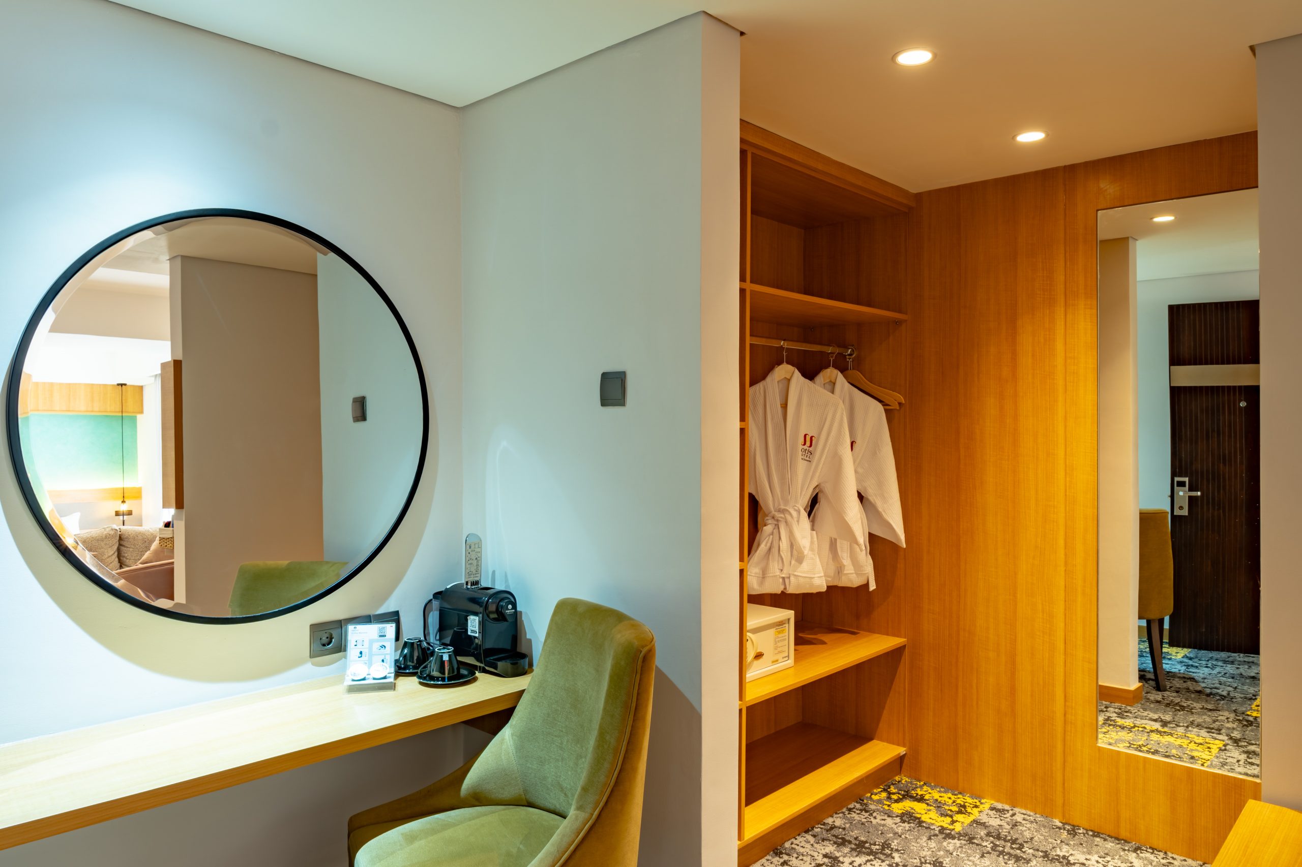 Suite Room SHFJ-12