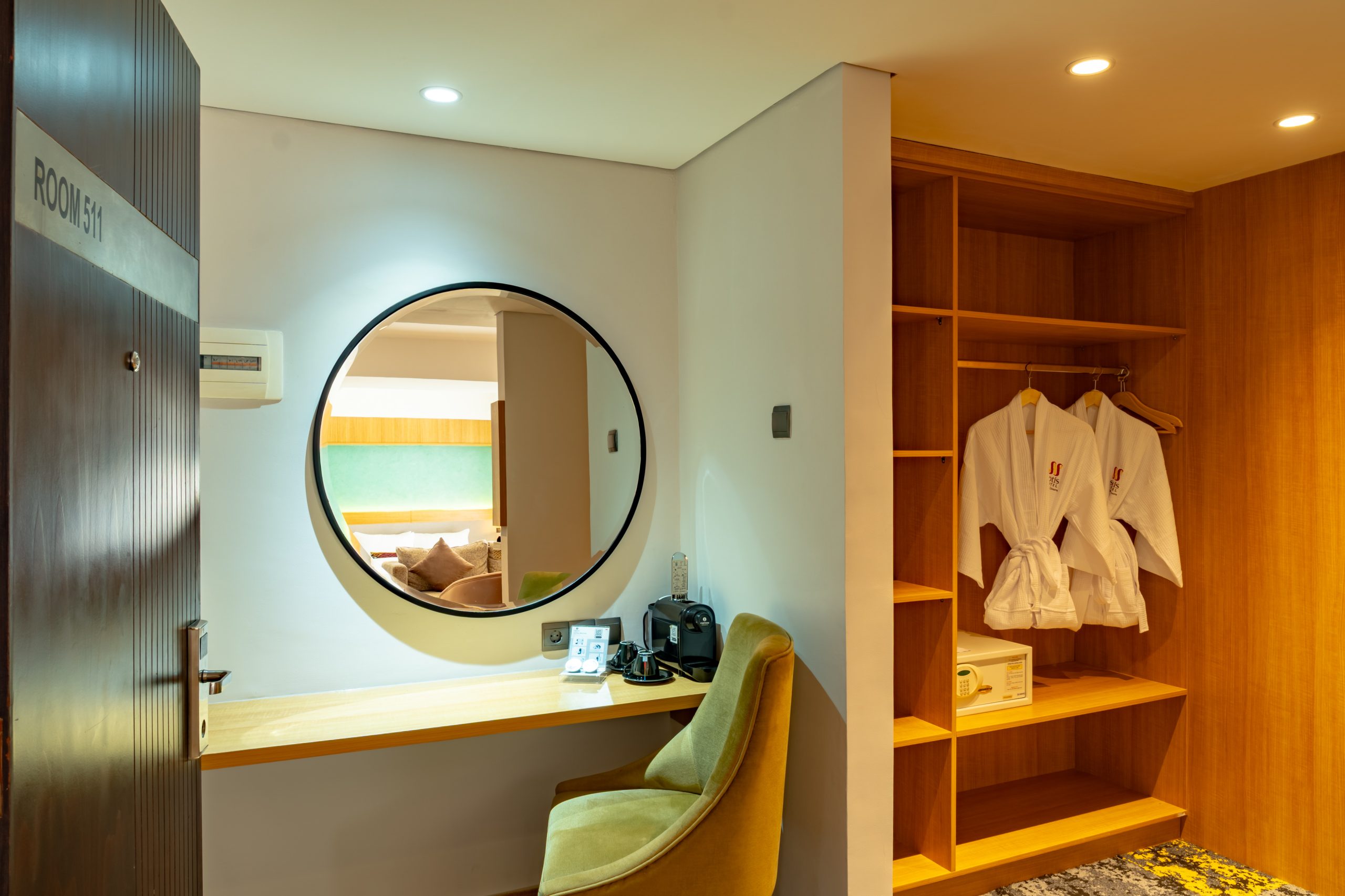 Suite Room SHFJ-19