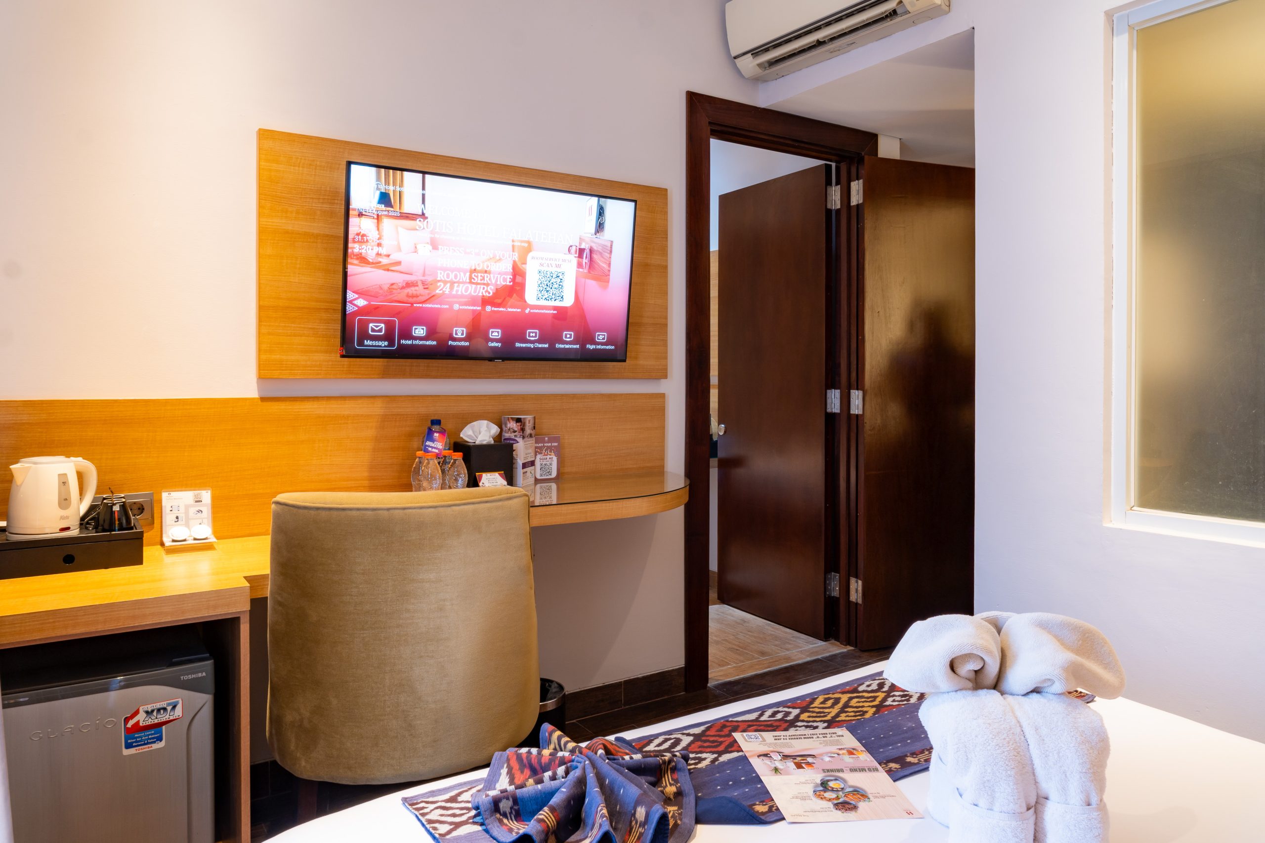 connecting2